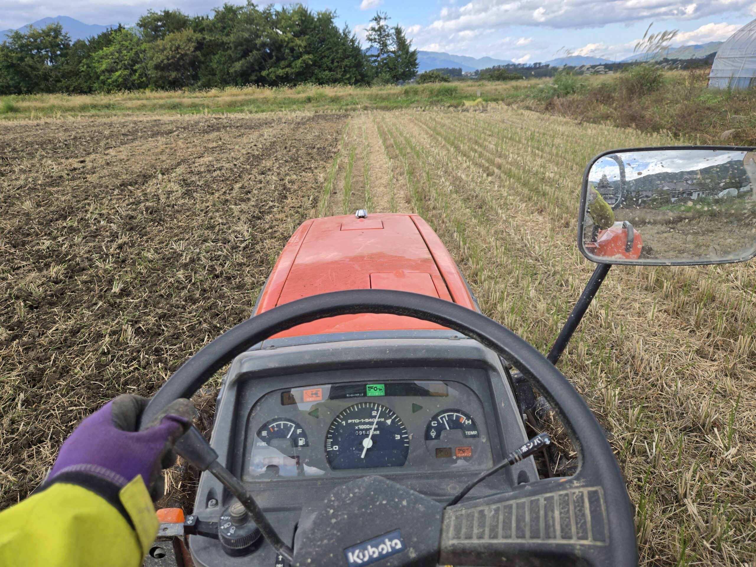 冬期耕起1回目の田んぼの様子